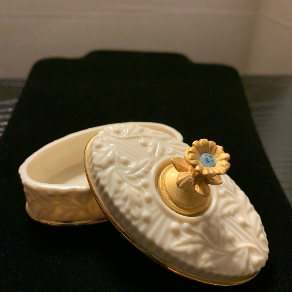 SALE Lenox China Treasures Collection March Birthstone